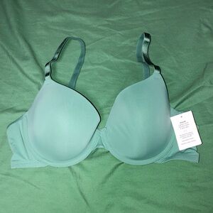Auden T-shirt Wired Bra Size 38B